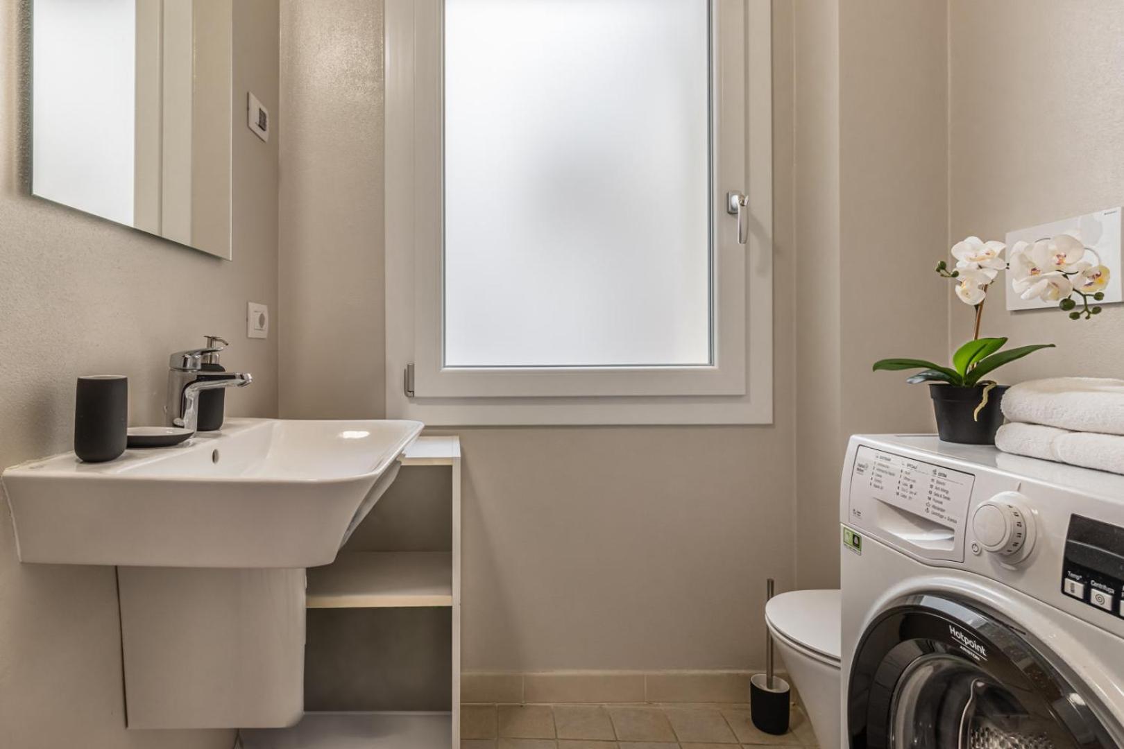Apartahotel Veronetta Stunning Rooftop With Lift Verona